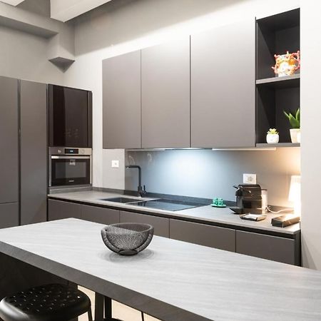 Carlo Suite Apartments Con Vasca Idromassaggio Palermo Exteriör bild